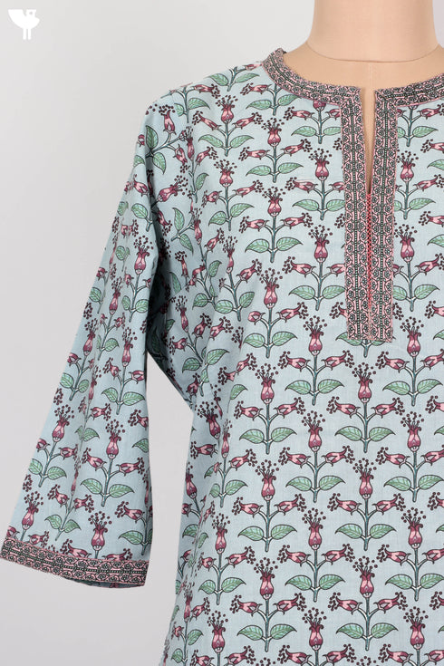 Cambric Cotton Kurta In Floral Print