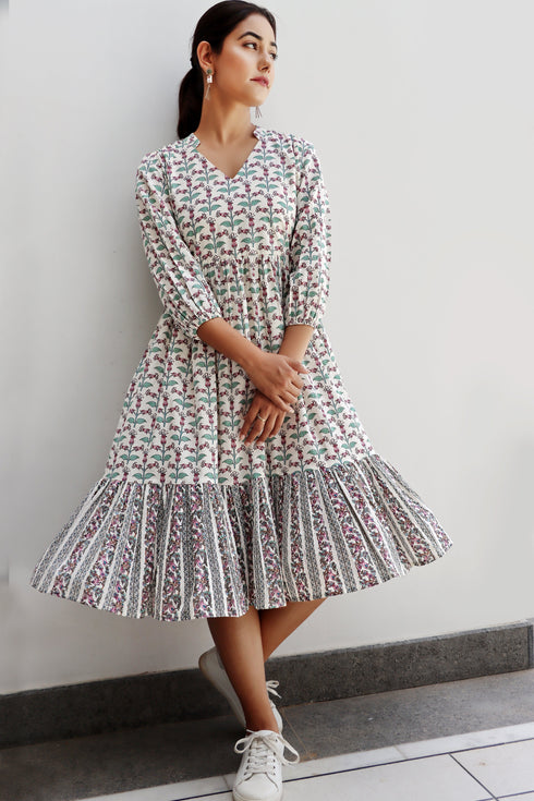 Slub Cotton Tiered Dress In Floral Print