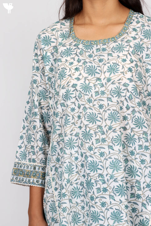 Cambric Cotton Paneled Kurta With Laces In Floral Block Print