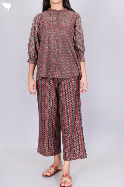 Cambric Cotton Pintucked Top With Floral Print