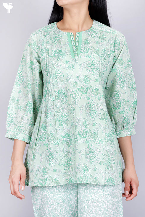 Cambric Cotton Top In Floral Print