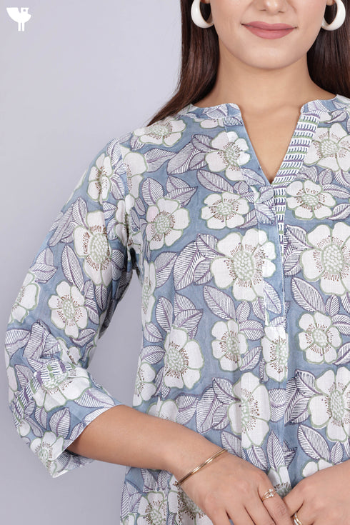 Mulmul Cotton TopIn Floral Block Print
