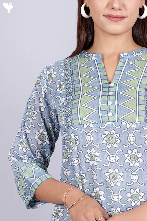 Mulmul Cotton Top In Floral Block Print