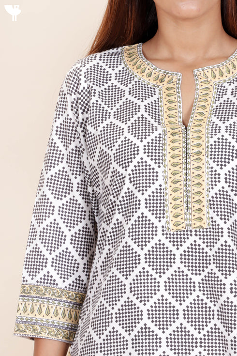 Bizzy Lizzy Kurta In Block Print