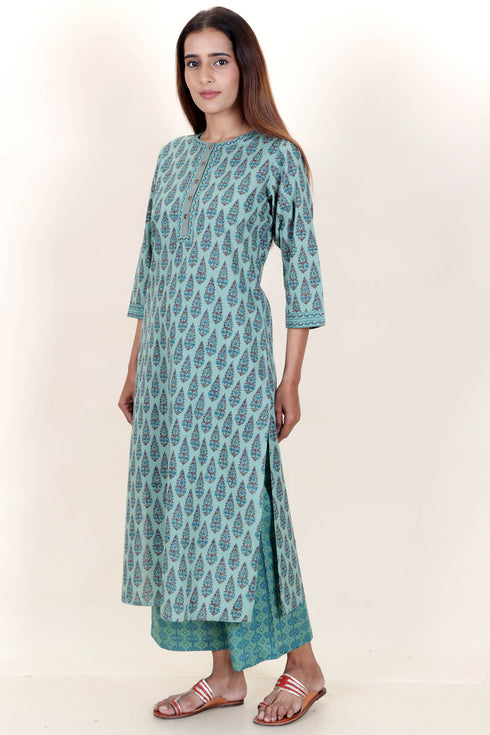 Cambric Cotton Kurta In Floral Block Print