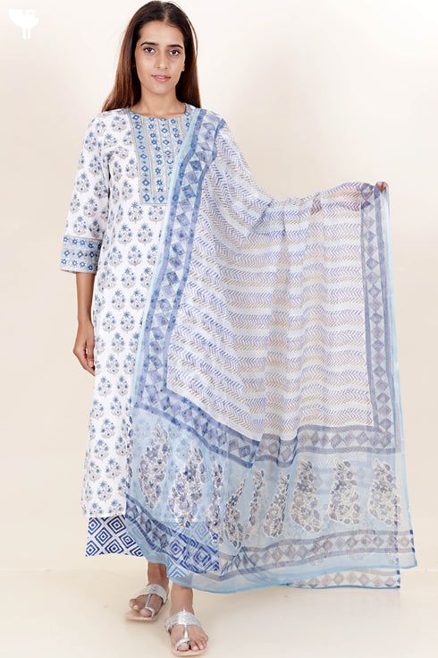 Slub Cotton Kurta In Floral Block Print