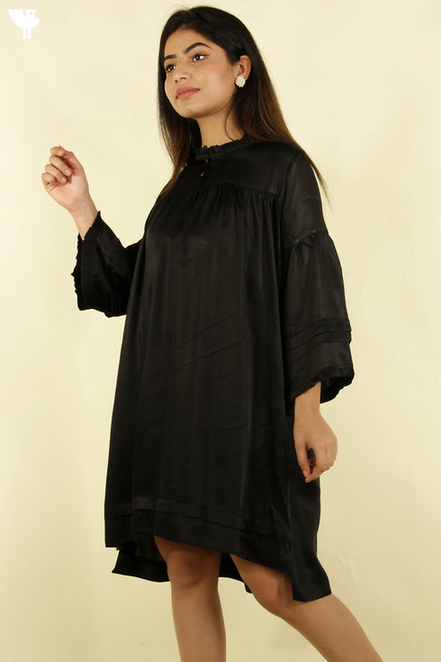Satin High Low Dress With Ruffled Collar