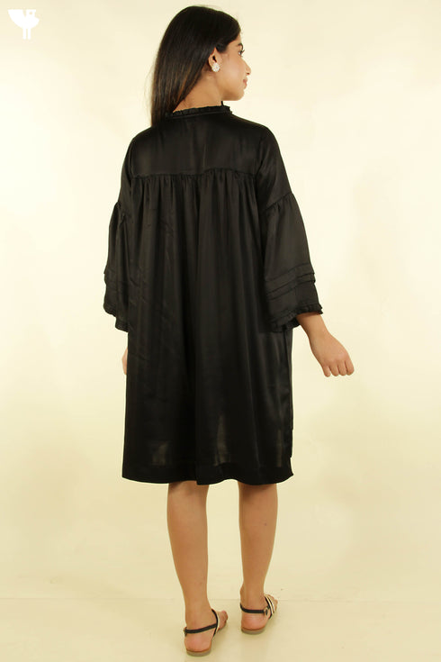 Satin High Low Dress With Ruffled Collar
