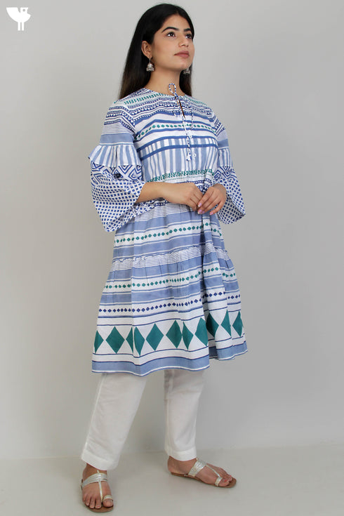 Cambric Cotton Tiered Dress With Graphic Print