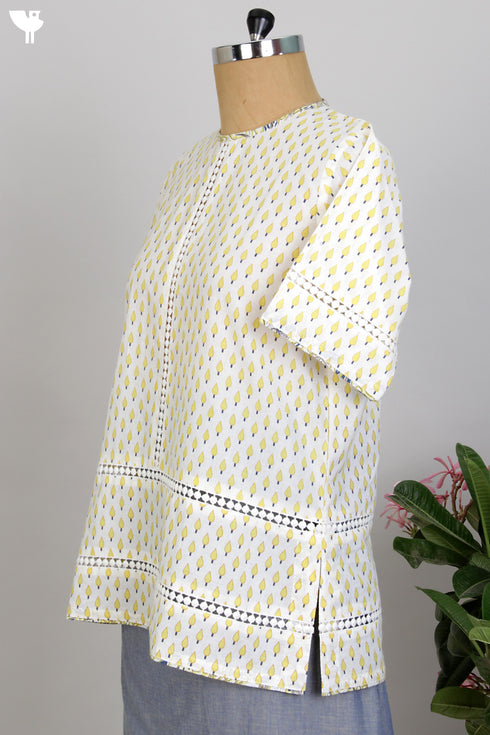 Cotton cambric Top in Yellow Hand Screen Print