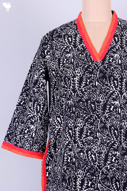 40s Cotton Kaftan in Black And Red Abstract Block Print