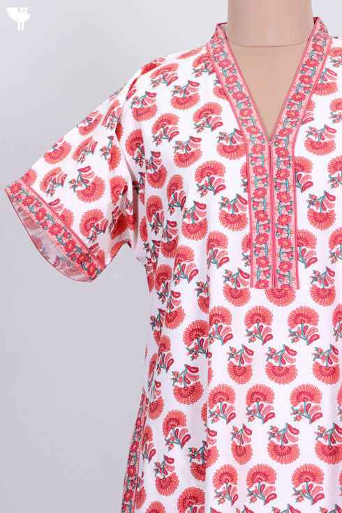 40s Cotton V- Neck Kaftan In FloralPrint