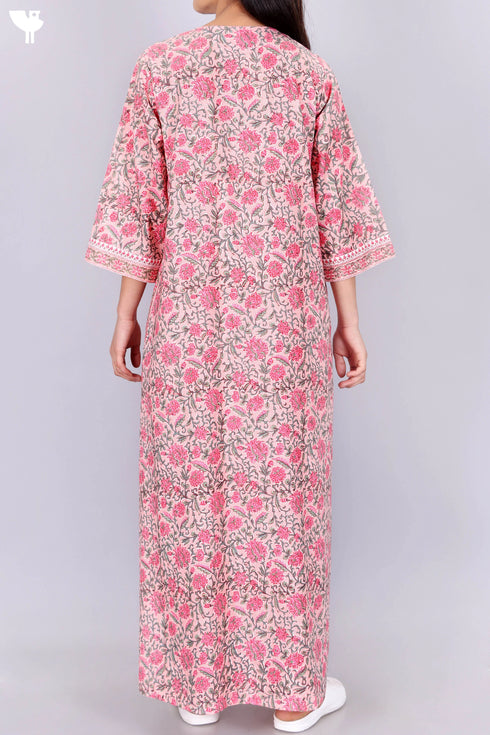 Bizzy Lizzy Full Sleeved Zip Kaftan In Floral Block Print