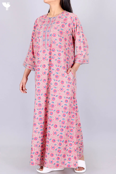 Bizzy Lizzy Full Sleeved Zip Kaftan In Floral Block Print