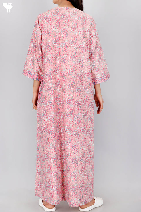 Bizzy Lizzy Full Sleeved Zip Kaftan In Paisley Block Print