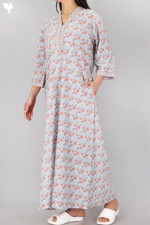 60’s Cotton V-Neck Sleeved Kaftan In Floral Print