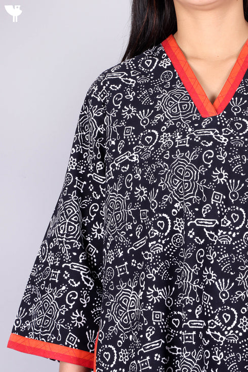 40’s Cotton V-Neck Full Sleeved Kaftan In Floral Print