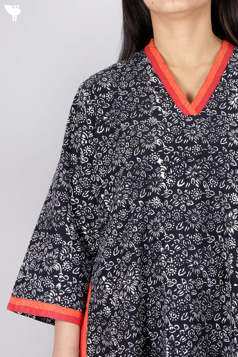 40’s Cotton V-Neck Full Sleeved Kaftan In Floral Print