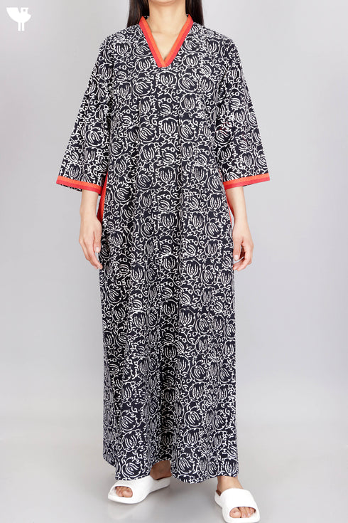 40’s Cotton V-Neck Full Sleeved Kaftan In Floral Print