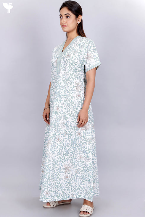60’s Cotton V-neck Kaftan In Floral Print