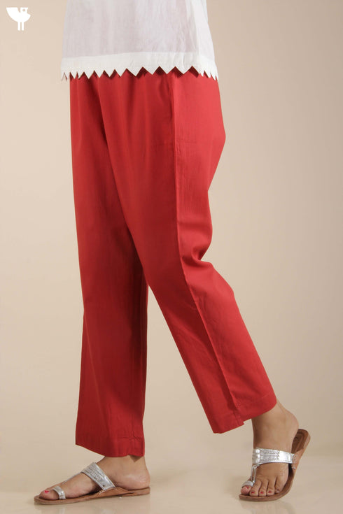 Cotton Cambric Kilol Capri Pant In Cherry colour