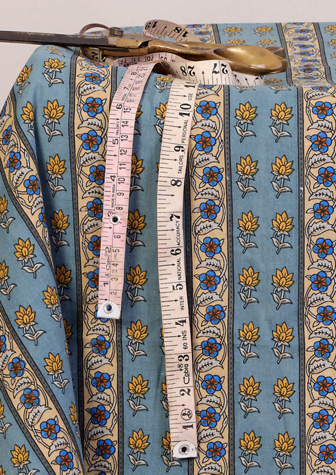 Cambric Cotton In Traditional Graphic Print