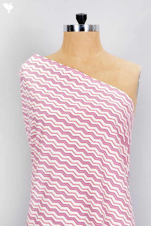 Cambric Cotton In Zigzag Print